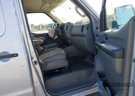 2015 Nissan Nv Cargo Nv1500 S V6 z USA, uszkodzony, nr VIN 1N6BF0KL8FN804747